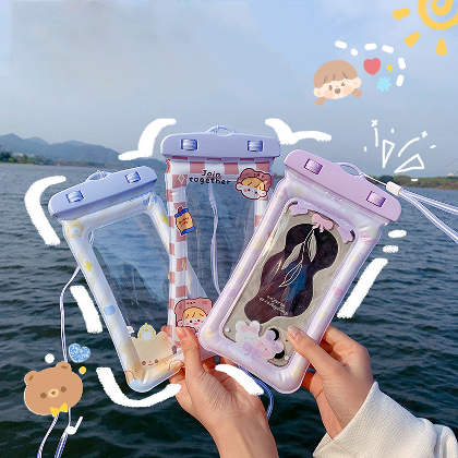 大流行新作 完全防水 タッチ可 ネックストラップ付き 水中撮影 お風呂 可愛い プリント 防水携帯ケース