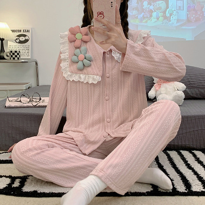 韓国風 ルームウェア  春 かわいい 乙女 花模様 アップリケ 上下セット パジャマ